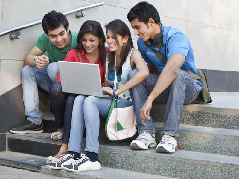 10 Top and Best Colleges in OMR